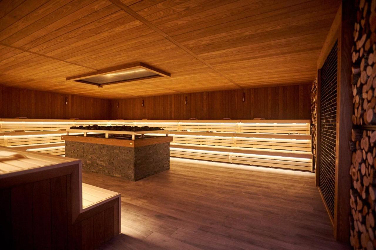 维拉皮亚纳 Aldiana Club Calabria酒店 外观 照片